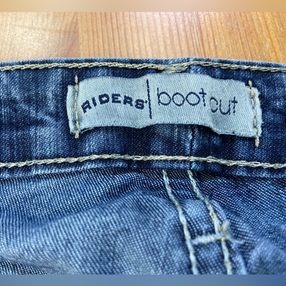 RIDERS Blue Flared Denim Jeans - Picture 5 of 6